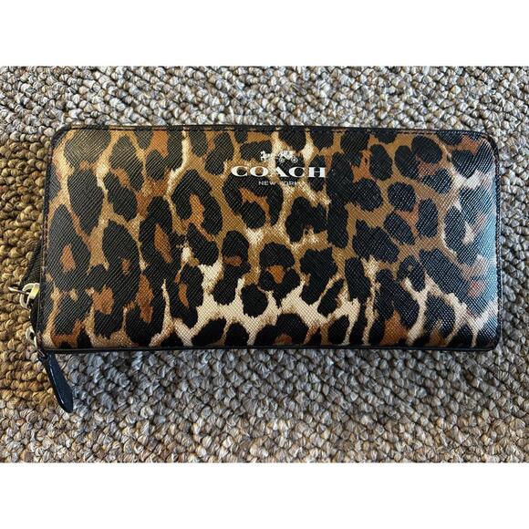 Coach Leopard Print Zip-Around Wallet - Picture 1 of 3